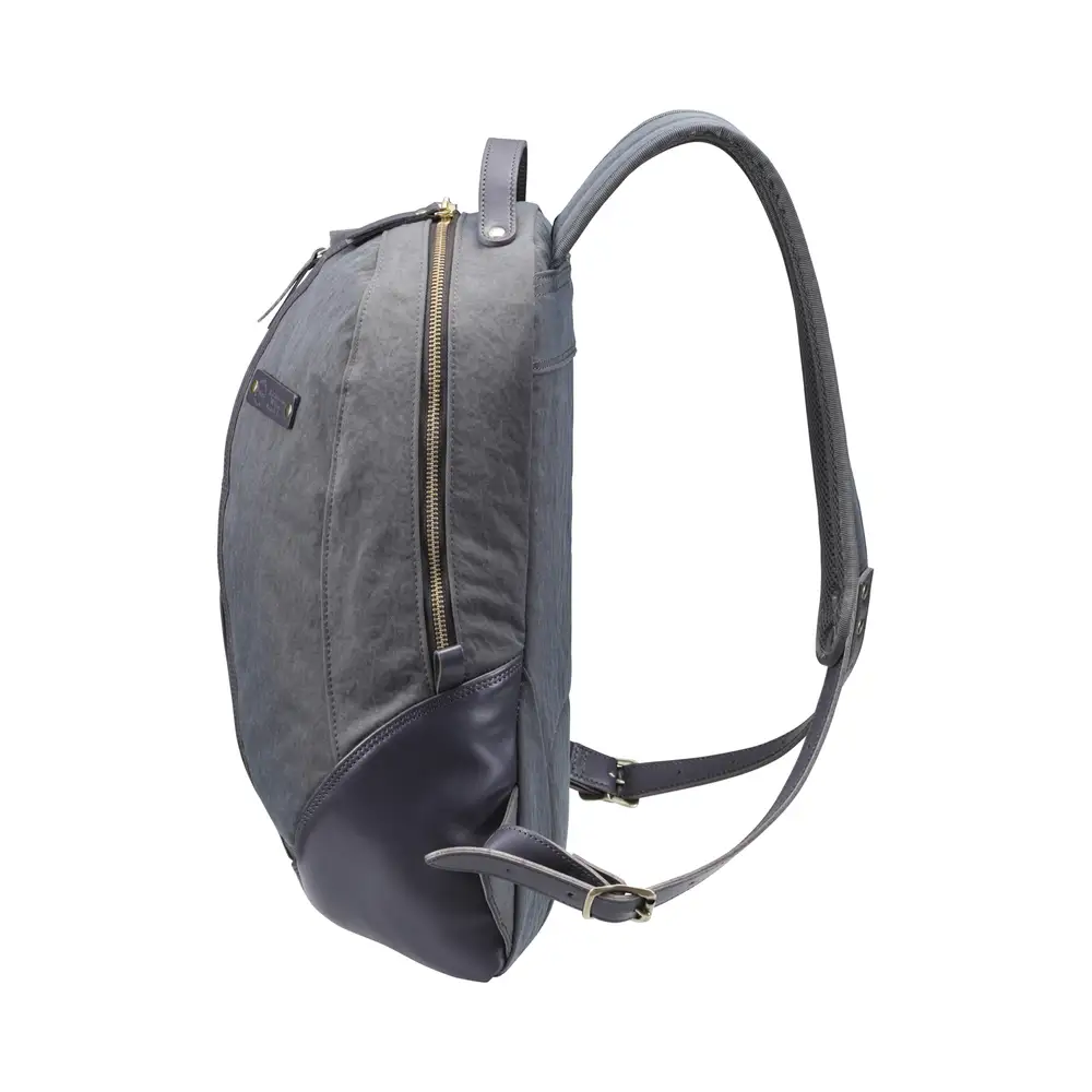豊岡鞄　TUTUMU egg pack　(S5000　24-151)グレー
