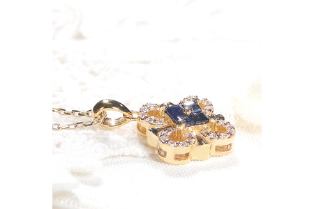 ネックレス K18YGイエローゴールド ダイヤモンド 0.15ct サファイア スクエア クローバー ペンダント 18金 菱形【f271-k18yg-bs】