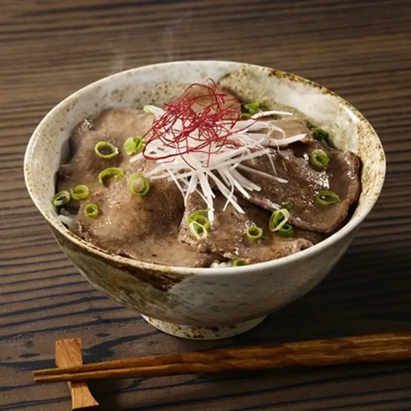 牛タン（塩麹漬け） 1パック100ｇ×3袋 牛タン 牛肉