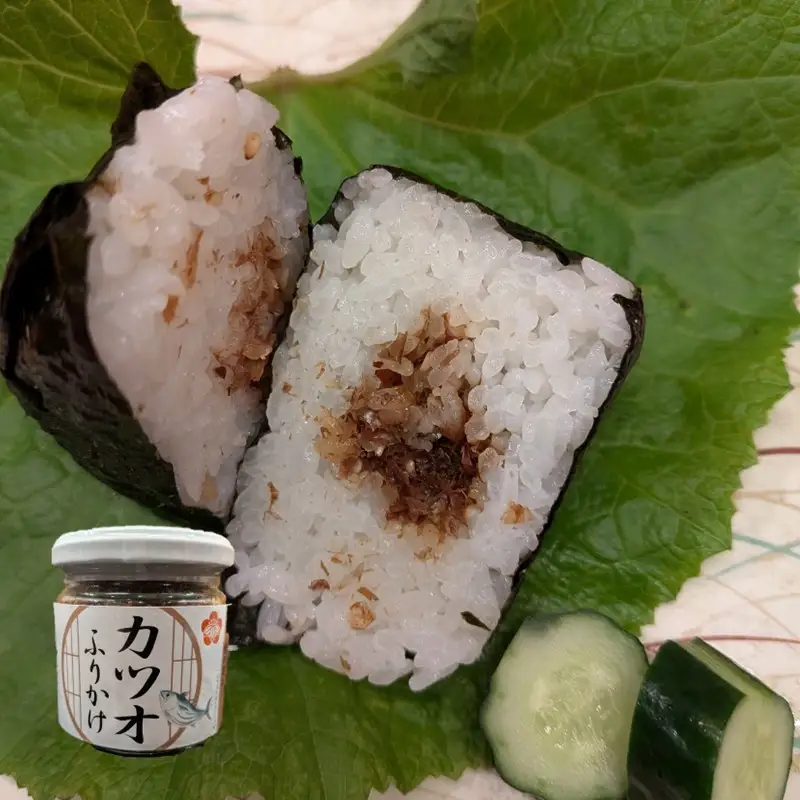 《7営業日以内に発送》ミシュラン一つ星獲得！割烹うめ笹 ご飯のお供 自慢の逸品3点セット ( 和食 ご飯 ごはん カツオ 鰹 ふりかけ ふき 鱈 ミシュラン )【207-0003】
