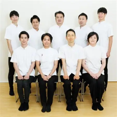 【書籍「神の手を持つ12人」に4年連続で掲載!】小橋先生が院長を務める整体院の整体施術券 8回分【1601198】