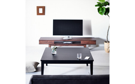 【シンプルモダンな家具のお部屋に】 シャープなデザインのＮＯ１センターテーブル90×90 オークブラック ローテーブル 無垢材 国産 大川家具
