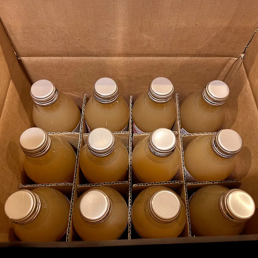 《定期便 2ヶ月に1回お届け》無添加製法 ストレートりんごジュース【AOMORI APPLE】250ml×12本 2ヶ月に1回×計3回 としぞう。