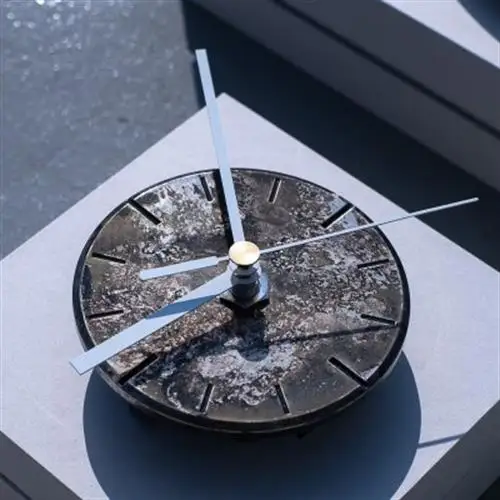 掛け時計 ひかりを楽しむ掛け時計90「夜空」 経年変化を楽しむ金属アートクロック【1631822】