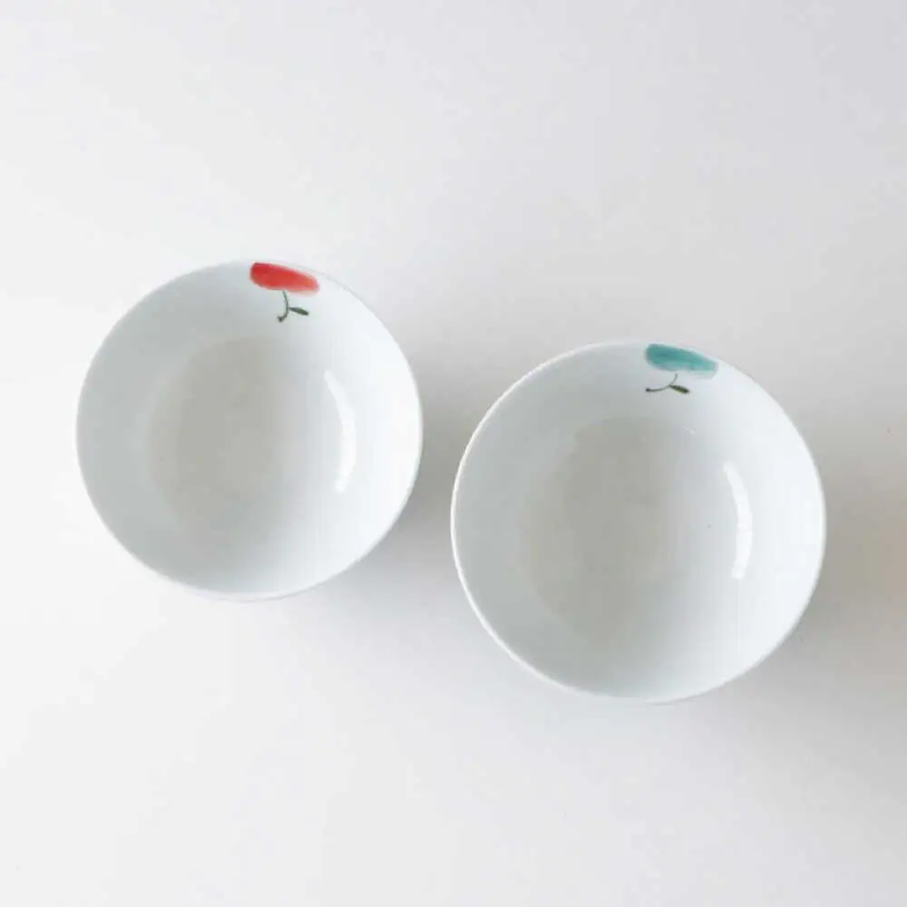 【波佐見焼】茶碗 さくらんぼ ペア 飯碗 赤・青【奥川陶器】[KB77]