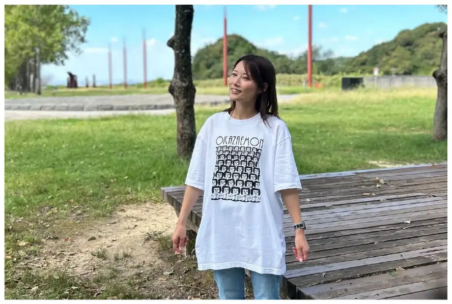 オカザえもん Tシャツ クッション 公認スマイル セット S 白