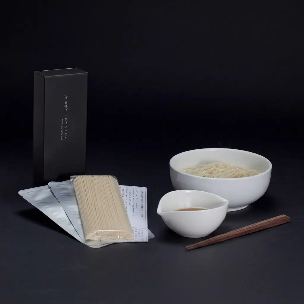 釜揚げトリュフうどん（4食入）トリュフスープ福岡市内製造 博多うどん