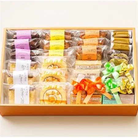 【毎月定期便】【老舗洋菓子店 クランツ】11種類のお菓子の詰め合わせセット(計30個入り)全4回【配送不可地域：離島】【4072346】