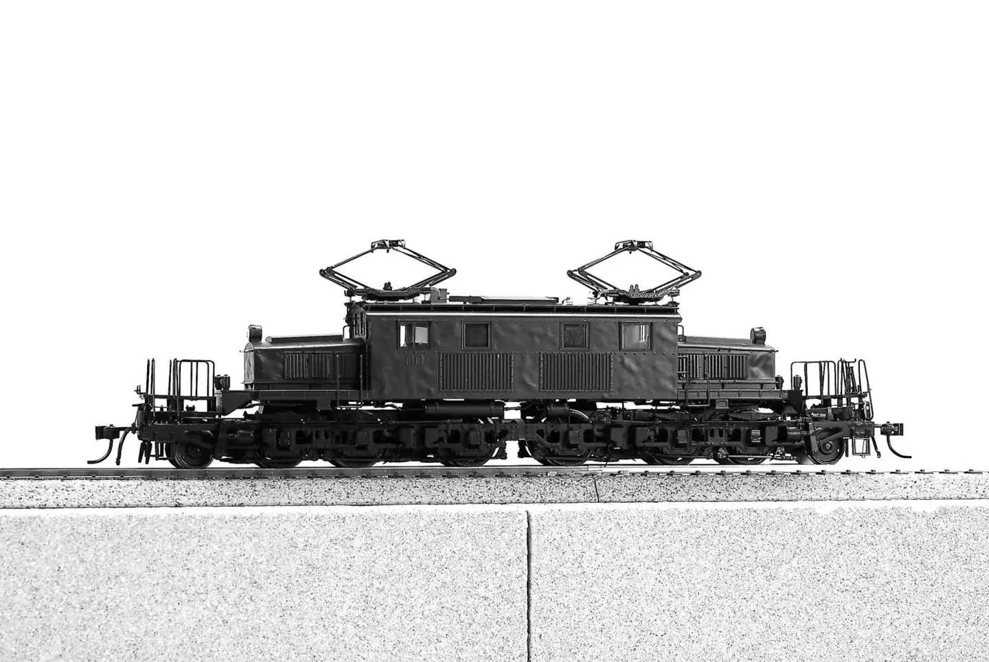 鉄道模型 SRS EF13凸形 前期型 1次改装後・台型端梁・補機室天蓋有り 鉄道模型 造形村 ボークス