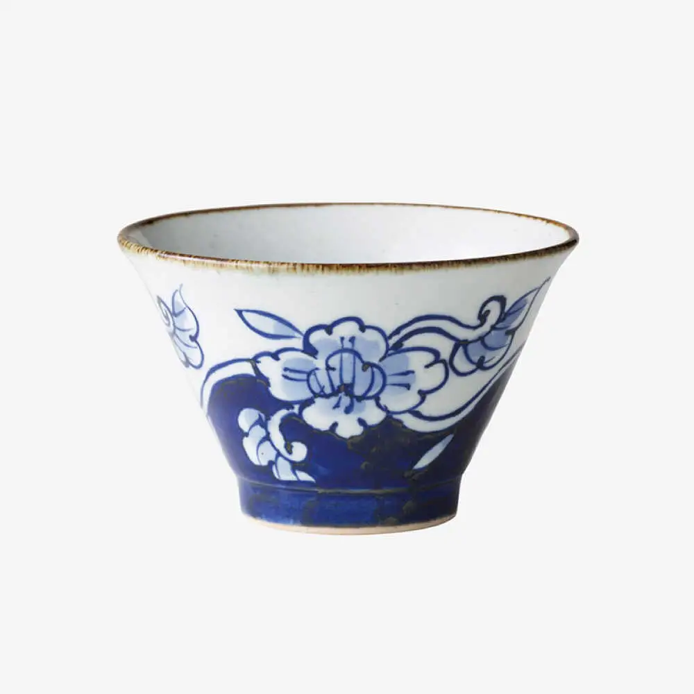 【波佐見焼】568碗 流水桜・ボタン唐草 ペアセット【西海陶器】[OA435]