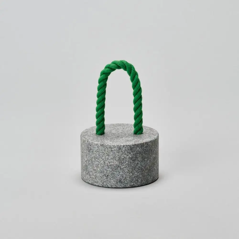 FUJ #1 Green｜庵治石ドアストッパー