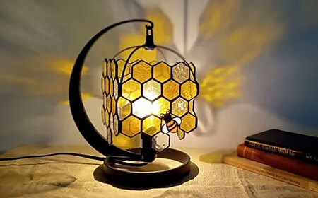 ステンドグラス テーブルランプ ミツバチプレミアム イエロー ランプ / Nijiiro Lamp[BBAD051]