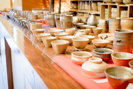 湯呑（金色）大塩 恵旦作 500-004