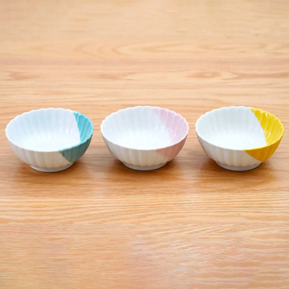 【波佐見焼】花しのぎ 小鉢 ハーフカラー 3色セット【団陶器】[PB206]