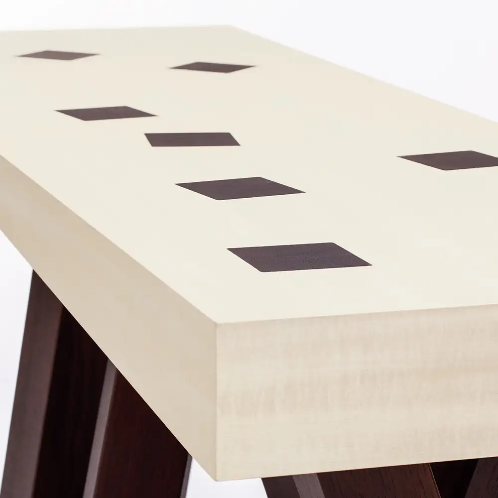 Scheherazade Console ／ 家具 テーブル シェヘラゼーデ コンソール オリジナル家具 ブランド MATSUOKA マツオカ 松岡家具製造 高級感 上質 エレガント ラグジュアリー ワンランクアップ 洗練 ディテール 広島県 No.1135