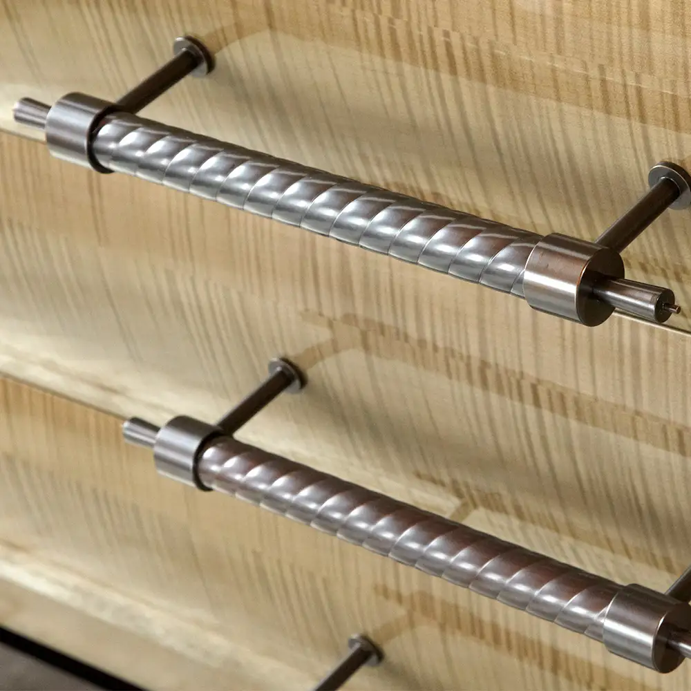 Bi-Level Dresser ／ 家具 バイレベル ドレッサー オリジナル家具 ブランド MATSUOKA マツオカ 松岡家具製造 高級感 上質 エレガント ラグジュアリー ワンランクアップ 洗練 ディテール 広島県 No.1156