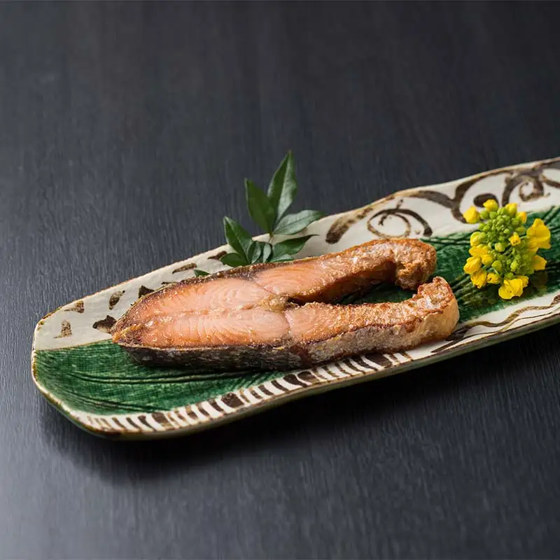 蔵造り塩引き鮭 6切詰合せ 北のハイグレード食品 北海道 シャケ 鮭 さけ サケ 魚 魚介 海産物 食品 F6S-561