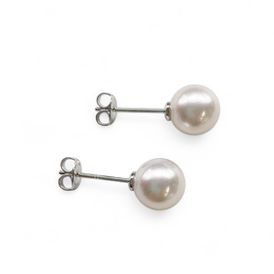 真珠 ピアス 8.0mm SV シルバー アコヤ真珠 アクセサリー ファッション akoya パール フォーマル カジュアル プレゼント ギフト 贈り物 贈答品 お祝い 誕生日 記念日 冠婚葬祭 慶事 弔事 結婚式 卒業式 入学式 国産 三重県 伊勢 志摩 南伊勢町 / パールシルバーピアス8.0mm
