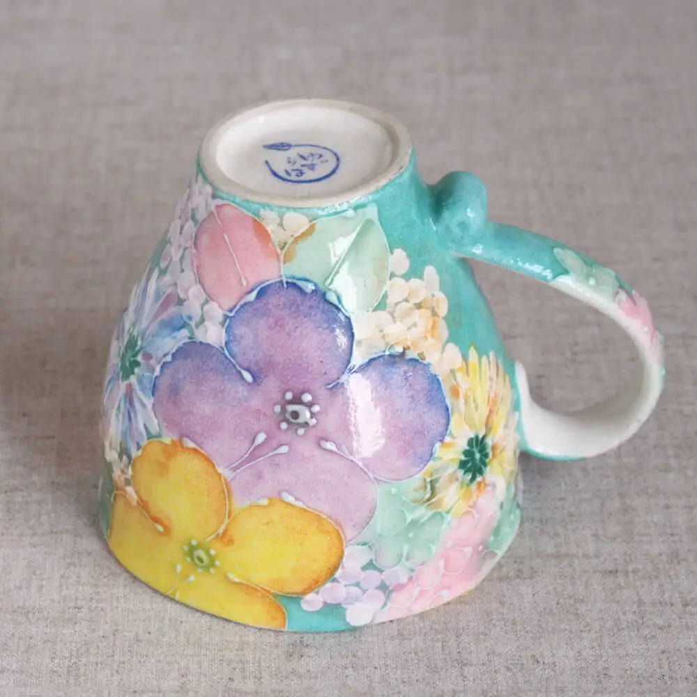 【瀬戸焼】「工房 ゆずりは」 彩優花 マグカップ 1個 【松本陶器株式会社】 / マグ 食器 コーヒーカップ ティーカップ / 瀬戸市[BBDX015]