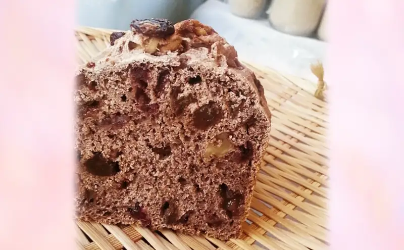 全粒粉宝石箱 パン 朝ご飯 ランチ おやつ デザート 国産 全粒粉100％ ぶどう くるみ クランベリー 手作り パリットフワット 文京区 東京