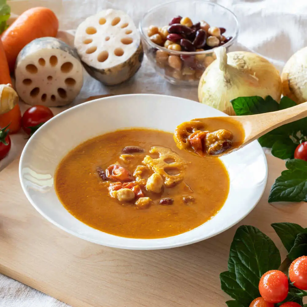ミニトマトスープカレー「お宮の小鈴」(200g) 2個 / カレー レトルト レトルトカレー ミニトマト トマト スープカレー とまと / 諫早市 / 宮下農園[AHCG030]