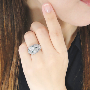指輪 プラチナ リング PT900 ダイヤモンド＆ブルーダイヤ 2.0ct パヴェ レディース ゴージャス ボリューム 幅広 贅沢 2カラット ダイヤ Pave ステンドグラス ジュエリー 【f295-bd-pt】ALPAZ188