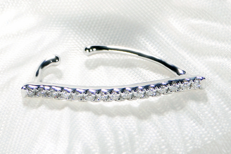 K10WG 0.15ct ダイヤモンド イヤーカフ【片耳用】 EmP0039-10W SWCJ005-wg