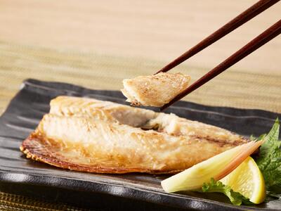 さば詰合せセット（脂ののったさば一夜干3切180g×3パック・国産さば一夜干し（骨とり）2枚160g×2パック） mi0050-0004