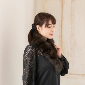 毛皮の王様 ロシアンセーブル裏付きビッグチョーカー ファーム【0431】