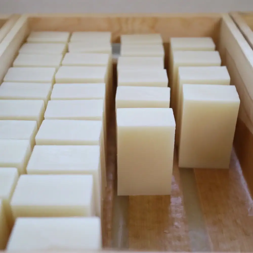 石鹸 岡山県真庭市蒜山 オーガニック石鹸（ピュアベビー）75g1個 【savon016-01】