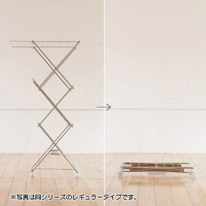 ワンピースも掛けられる室内物干ワイド_1143601232_00