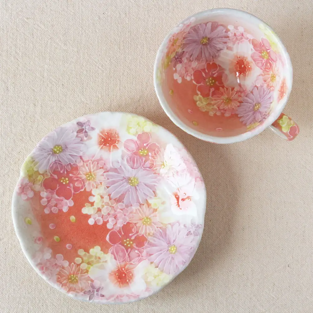 【瀬戸焼】「工房 ゆずりは」 紅彩花雅 コーヒー碗皿 1客 【松本陶器株式会社】 / マグ 食器 コーヒーカップ ティーカップ / 瀬戸市[BBDX032]