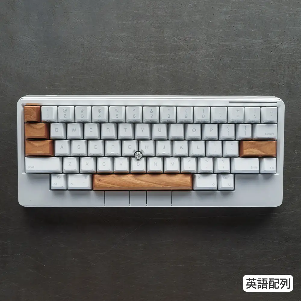 HHKB Studio専用 木製キートップ 英語配列 ブラックチェリー ／ HHKB Studio キートップ 木製キーボード ブラックチェリー 無垢材 キーキャップ 経年変化 カスタムキーボード 静音タイピング 打鍵音改善 タイピング快適化 手触り デスク環境 おしゃれガジェット ナチュラル素材 日本製 精密加工 ハンドメイド 広島県 No.1229-01
