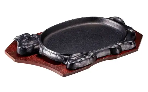 トキワ鉄器 ステーキ皿 （木台タイプ） アニマル 30cm 312 くわな鋳物 ／ 食器 皿 お皿 鋳物 伝統 匠 食卓 プレート 蓄熱性 器 鉄板皿 重厚感 黒鉄 保温性