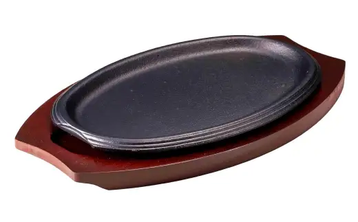 トキワ鉄器 ステーキ皿 ＆ ハンドル付き （木台タイプ） ライン 27cm 323 くわな鋳物 ／ 食器 皿 お皿 鋳物 伝統 匠 食卓 プレート 蓄熱性 器 鉄板皿 重厚感 黒鉄 保温性
