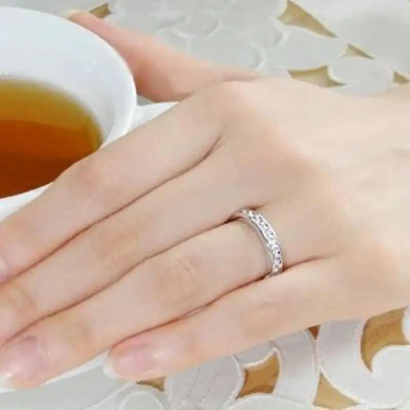 Pt950　1.00ct　ダイヤモンド　エタニティリング-R0013