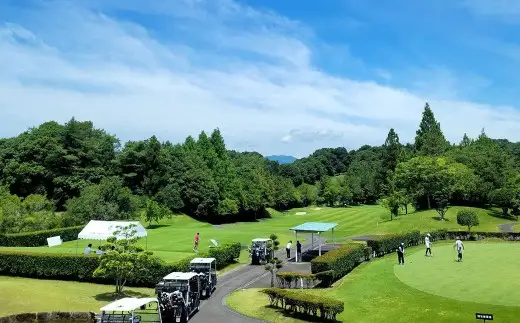 伊深の森カントリー クラブ利用券 40枚 （ 120,000円分 ）