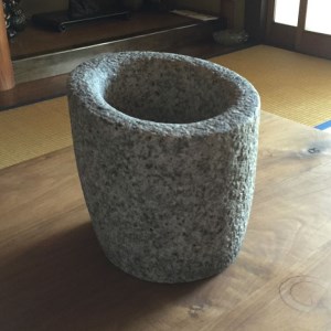 京もの認定工芸士・伝統工芸士のつくる『イタリア仕立て、石製ワインクーラー』    