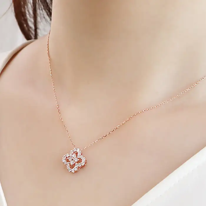 ネックレス K18PG ピンクゴールド ダイヤモンド0.40ct 四つ葉ペンダントお花フラワークローバージュエリー 山梨県 南アルプス市 【f170-k18pg-d】 ALPAZ201