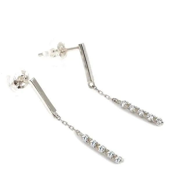 PTダイヤ　ピアス　トータル0.06ＣＴ　E303DI-P