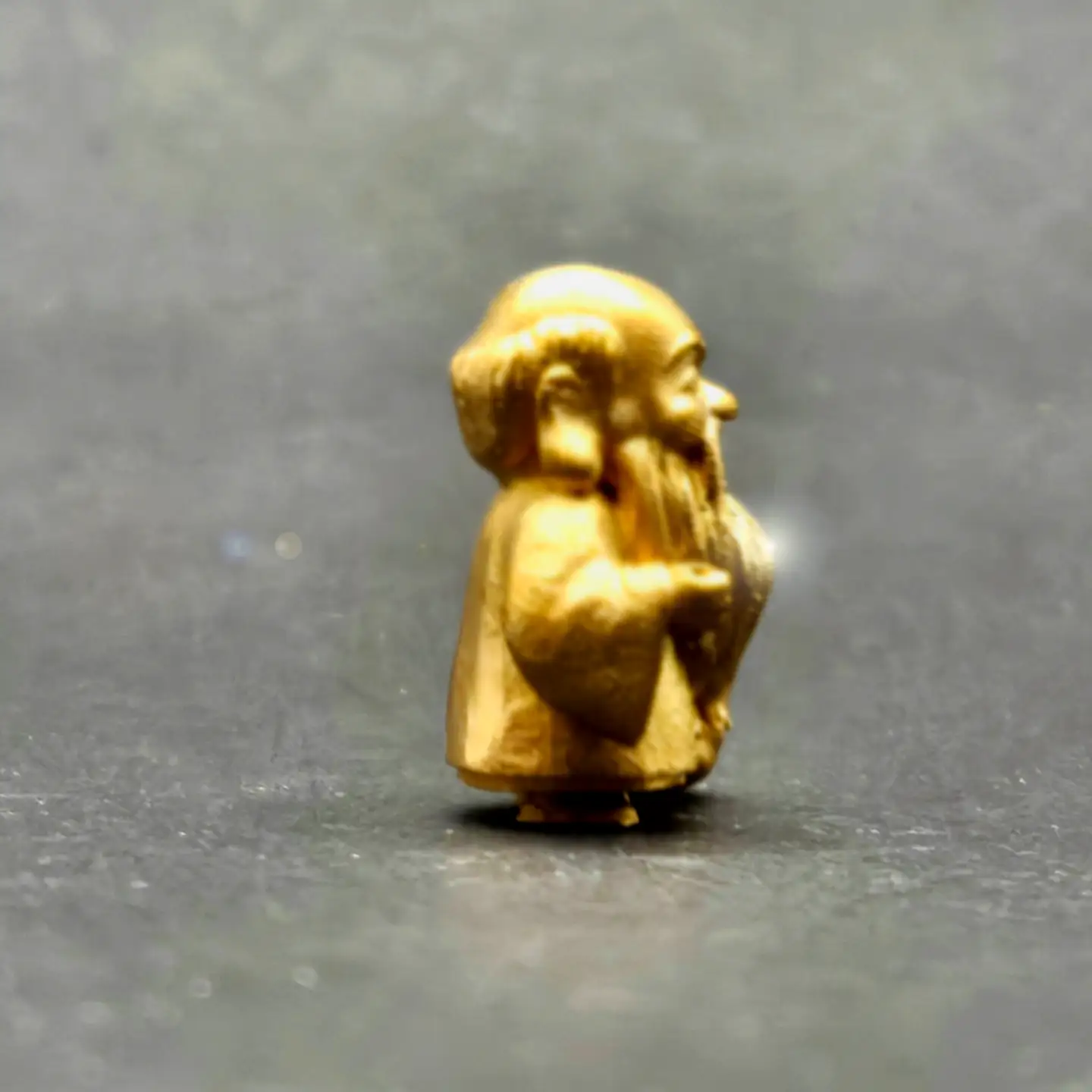 【造幣局ホールマーク入り】【純金】布袋　小 8~9g　【甲斐石和温泉七福神】　252-022