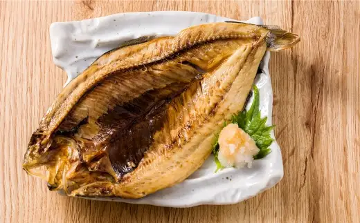 小樽の干物 真ほっけ開き （ 真空 ） 5枚 干物 魚類 魚料理 冷凍 真空パック 冷凍保存 魚 ほっけ