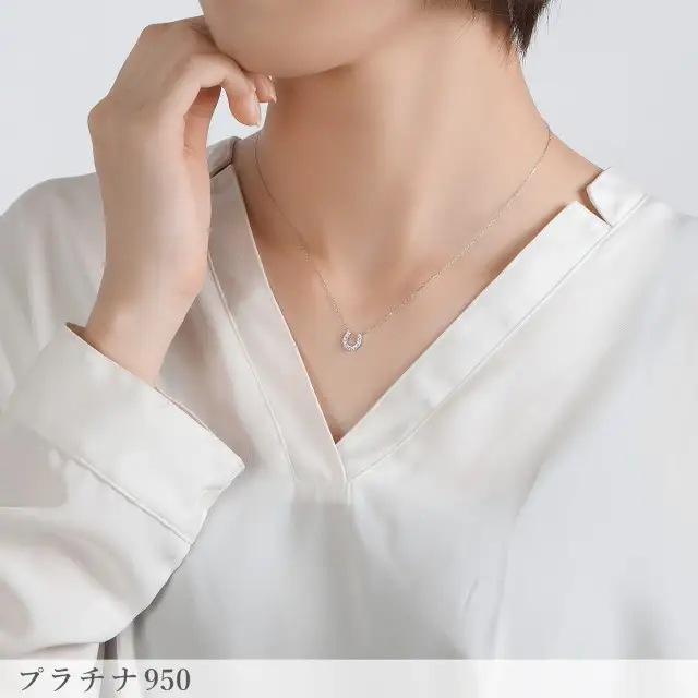 Pt ホースシューダイヤモンド ネックレス Medium / b0370da