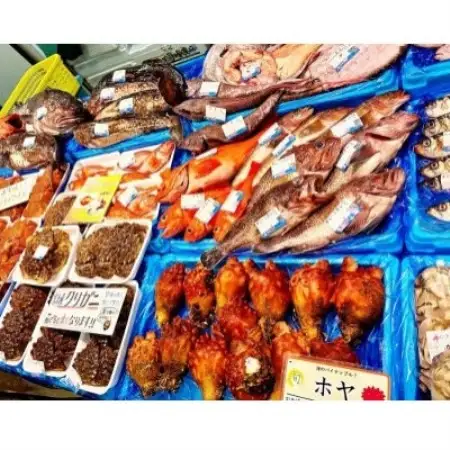 【毎月定期便】【三陸厳選】岩船商店おまかせ海産物詰め合わせセット(1)全3回【配送不可地域：離島・沖縄県・九州】【4087853】