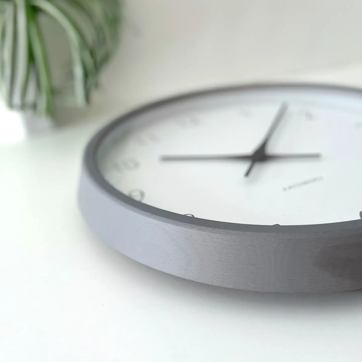 KATOMOKU muku clock 7 ≪km-60GRRCS≫木製掛け時計(グレー/SKP電波スイープムーブメント(連続秒針))【R7834】