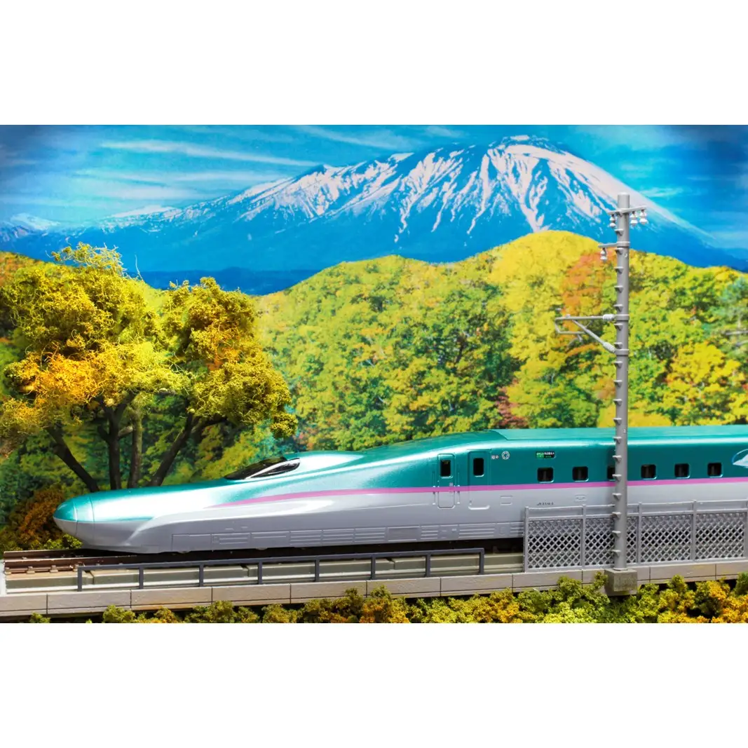 鉄道模型 走る情景(ジオラマ)シリーズ《E5系新幹線「はやぶさ」》 0055-022-S07