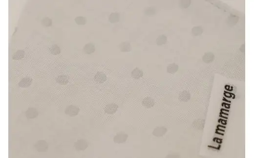 明治34年創業の織物会社の職員が手掛けるブランド。ママさんに人気の返礼品が登場♪ 07-10-GY　抗ウイルス加工マスク２枚セット（グレー）