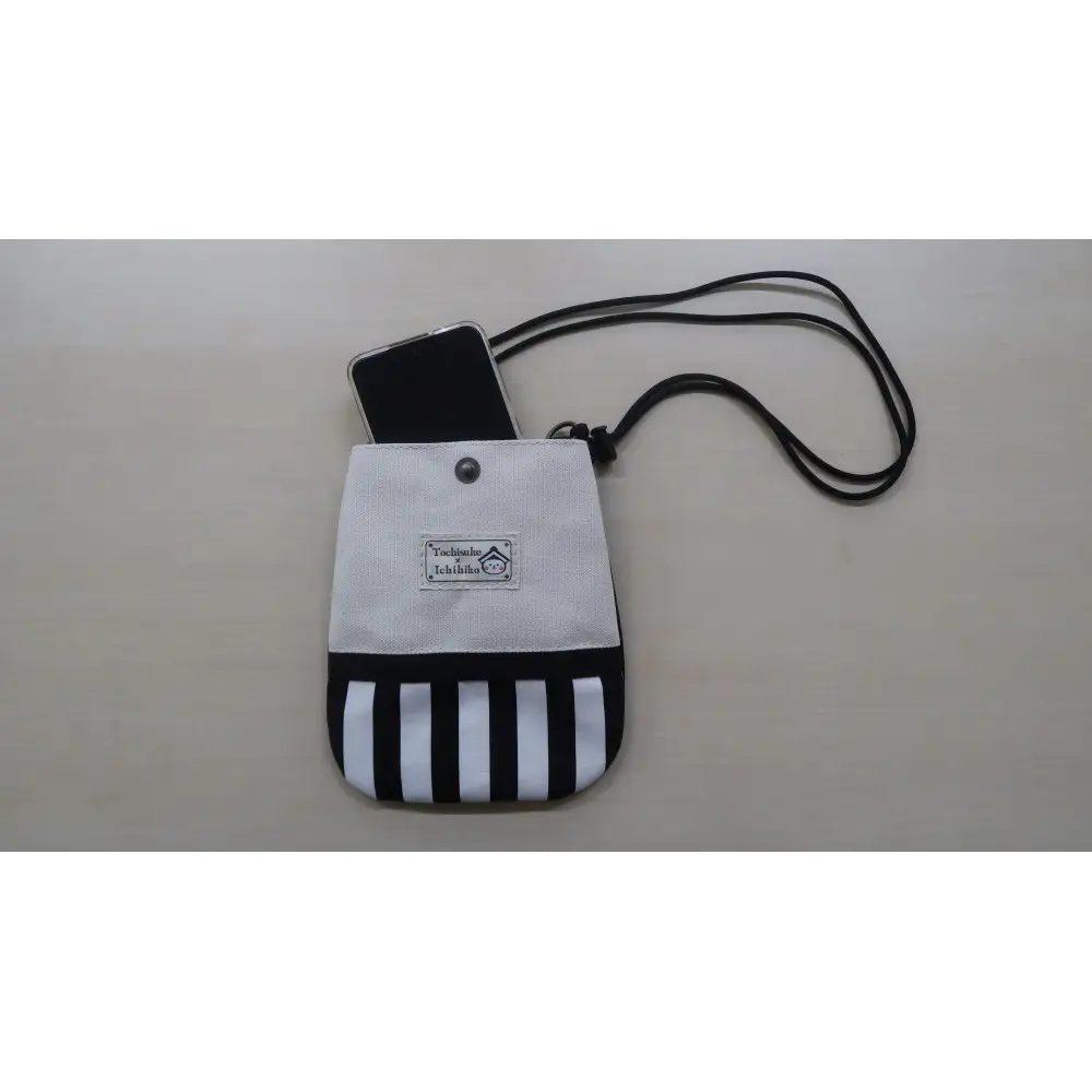 【数量限定品】とち介のスマホポシェット【かばん ファッション 人気 おすすめ 】