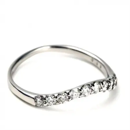 プラチナウェーブダイヤモンドリング 0.30CT R3610DI-P2 #8【配送不可地域：離島・沖縄県】【1748737】