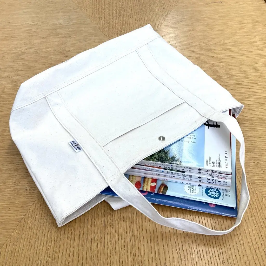 《武豊町の織布工場にて製造》知多半島で400年織り継がれる知多木綿の帆布トート│知多印刷